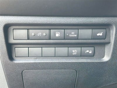 2025 Mitsubishi Outlander PHEV Base