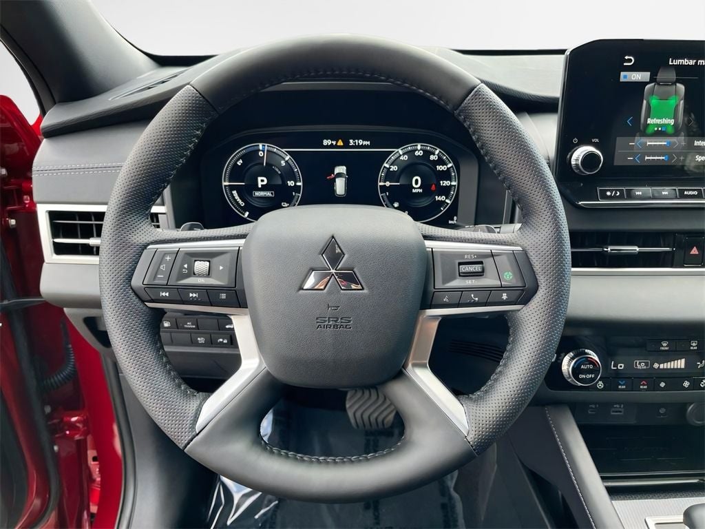 2025 Mitsubishi Outlander PHEV Base