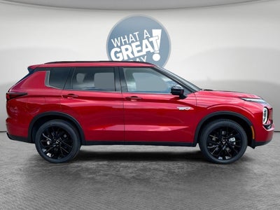 2025 Mitsubishi Outlander PHEV Base
