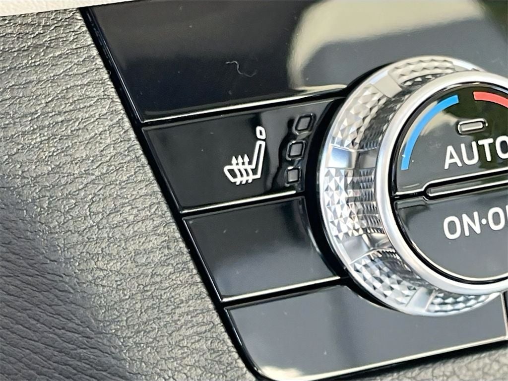 2025 Mitsubishi Outlander PHEV SEL