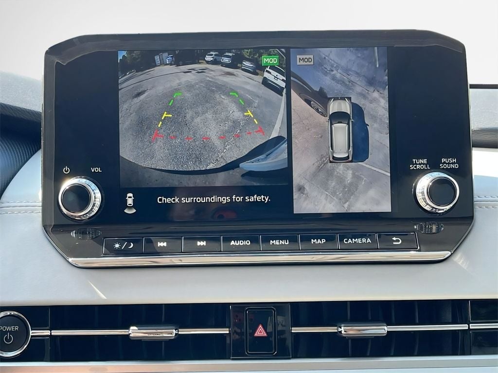 2025 Mitsubishi Outlander PHEV Base