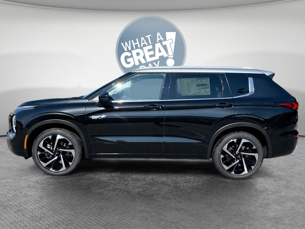 2025 Mitsubishi Outlander PHEV Base