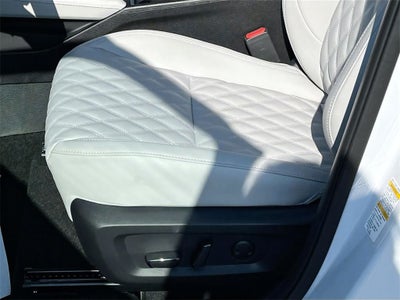 2025 Mitsubishi Outlander PHEV SEL