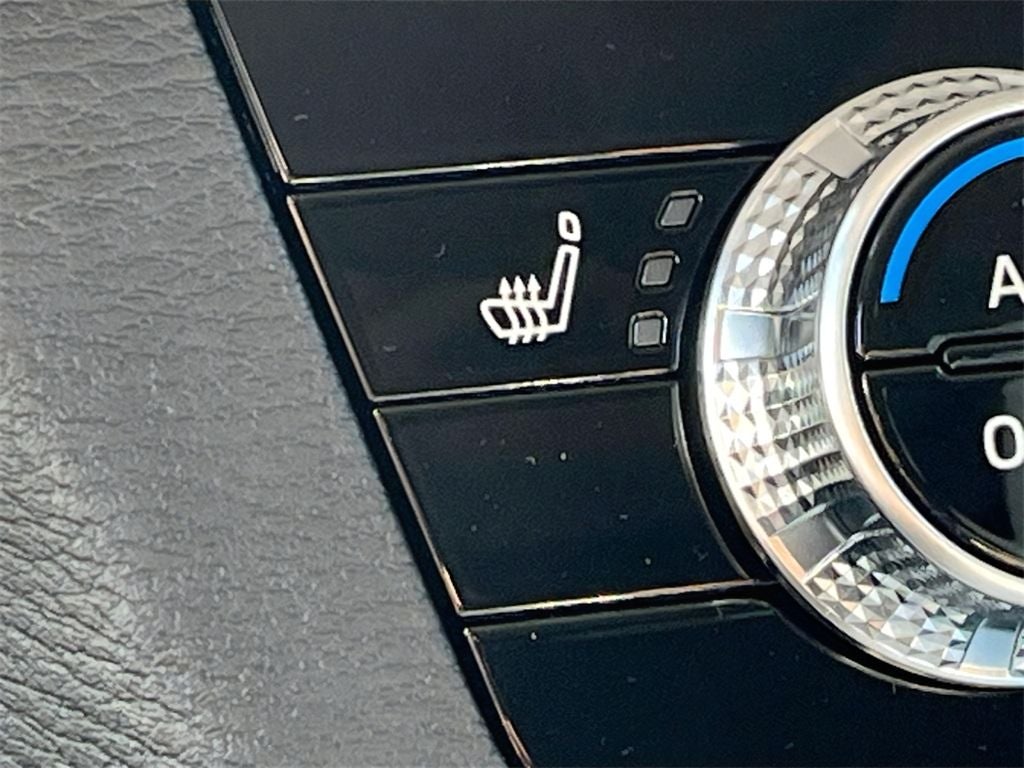 2025 Mitsubishi Outlander PHEV SEL