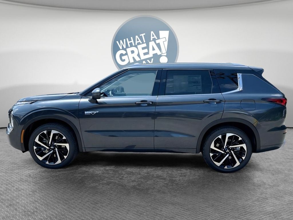 2025 Mitsubishi Outlander PHEV SEL