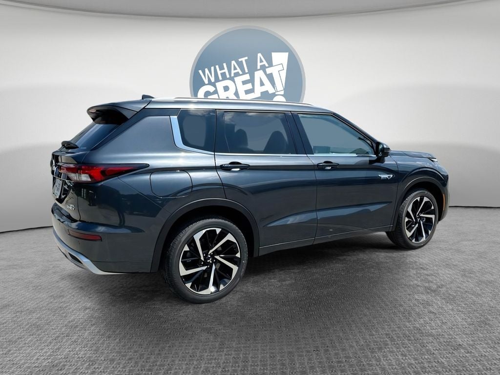 2025 Mitsubishi Outlander PHEV SEL