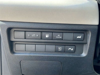 2025 Mitsubishi Outlander PHEV SEL