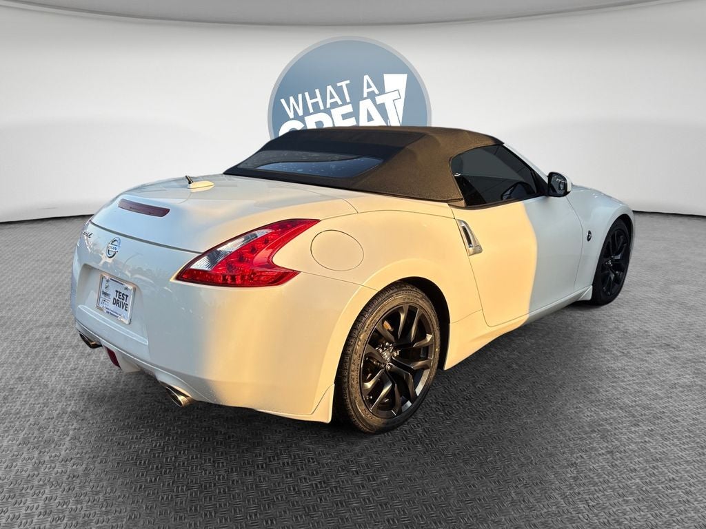 2016 Nissan 370Z Touring