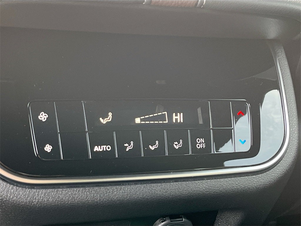 2025 Nissan Armada SL