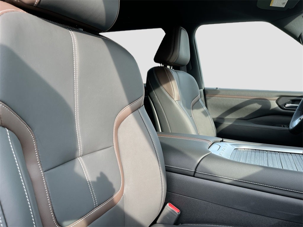 2025 Nissan Armada SL