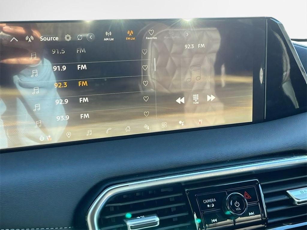 2025 Nissan Armada Platinum