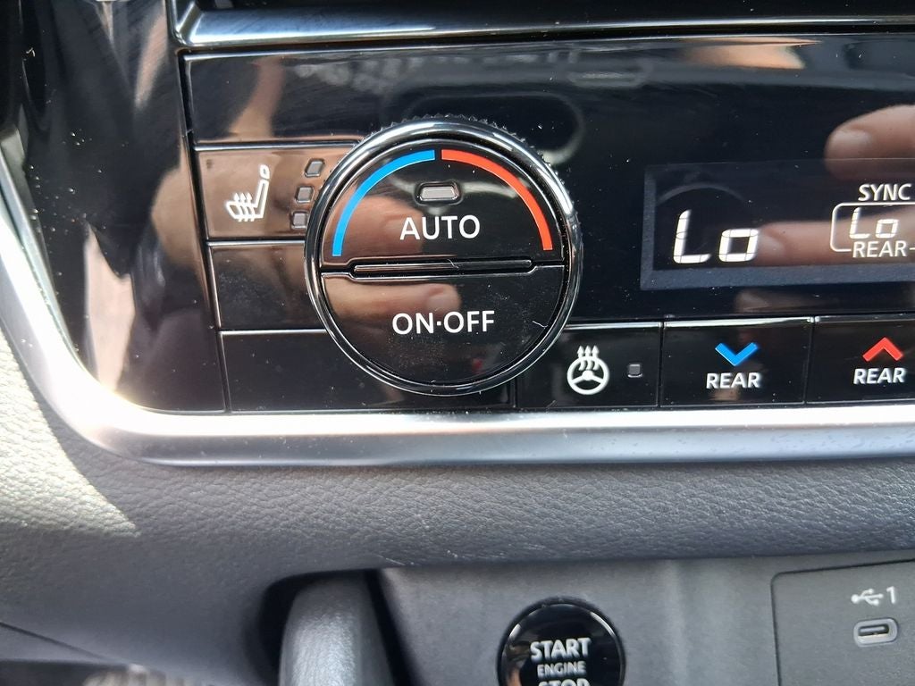 2024 Nissan Rogue SL