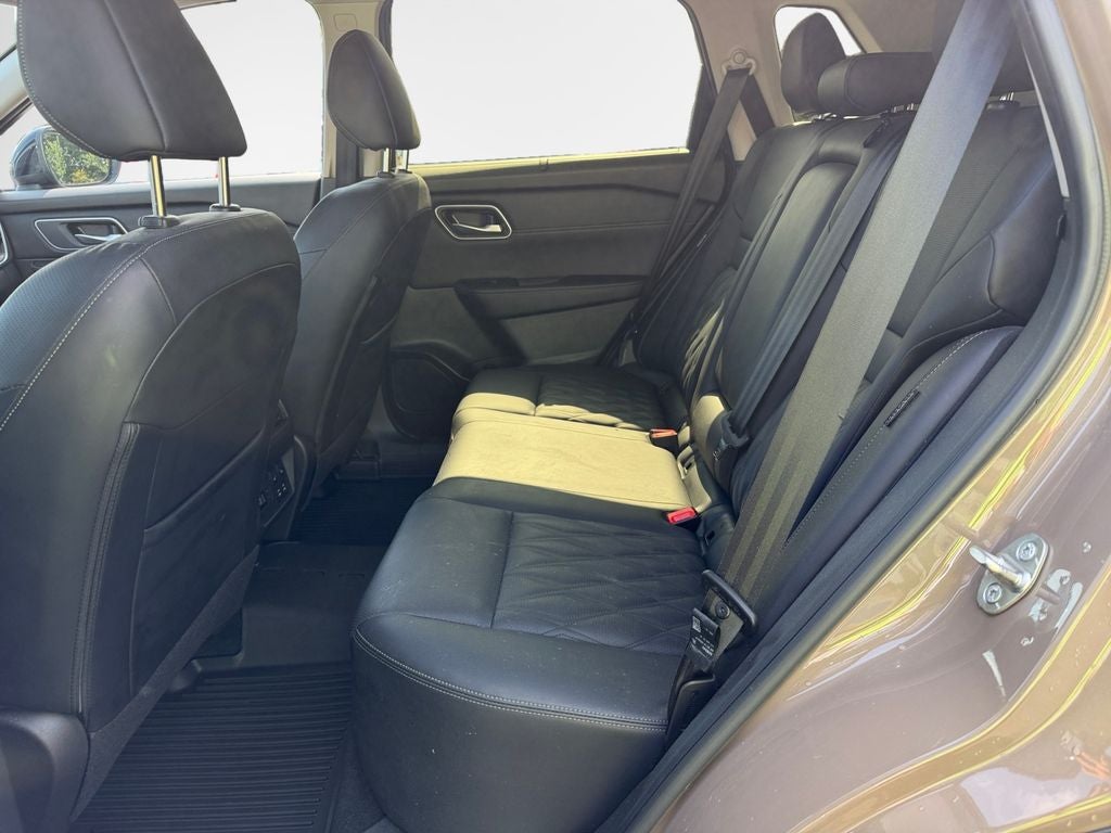 2024 Nissan Rogue Platinum