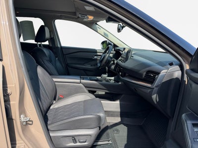2024 Nissan Rogue Platinum