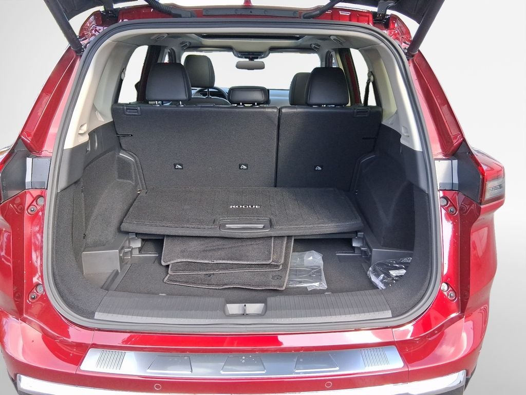 2025 Nissan Rogue Platinum