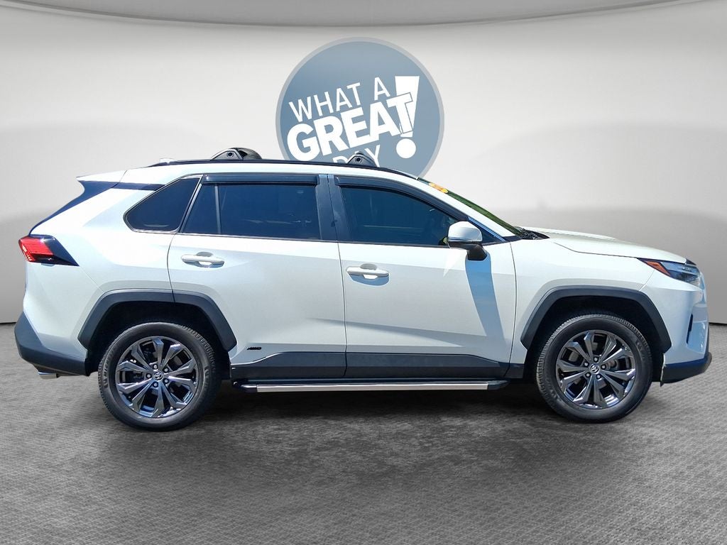 2022 Toyota RAV4 Hybrid XLE Premium