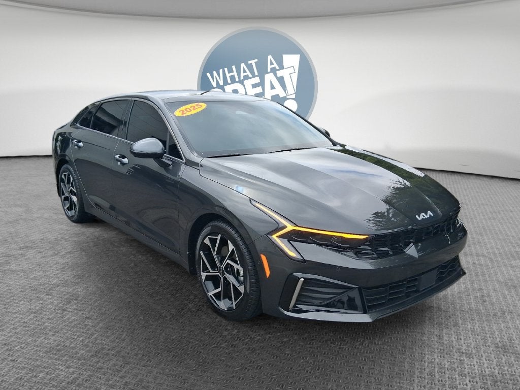 2025 Kia K5 EX