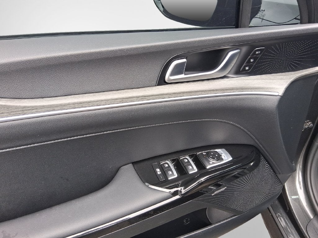 2025 Kia K5 EX