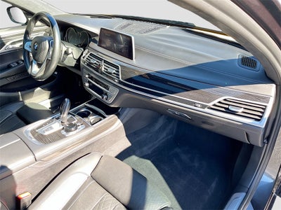 2019 BMW 7 Series 750i