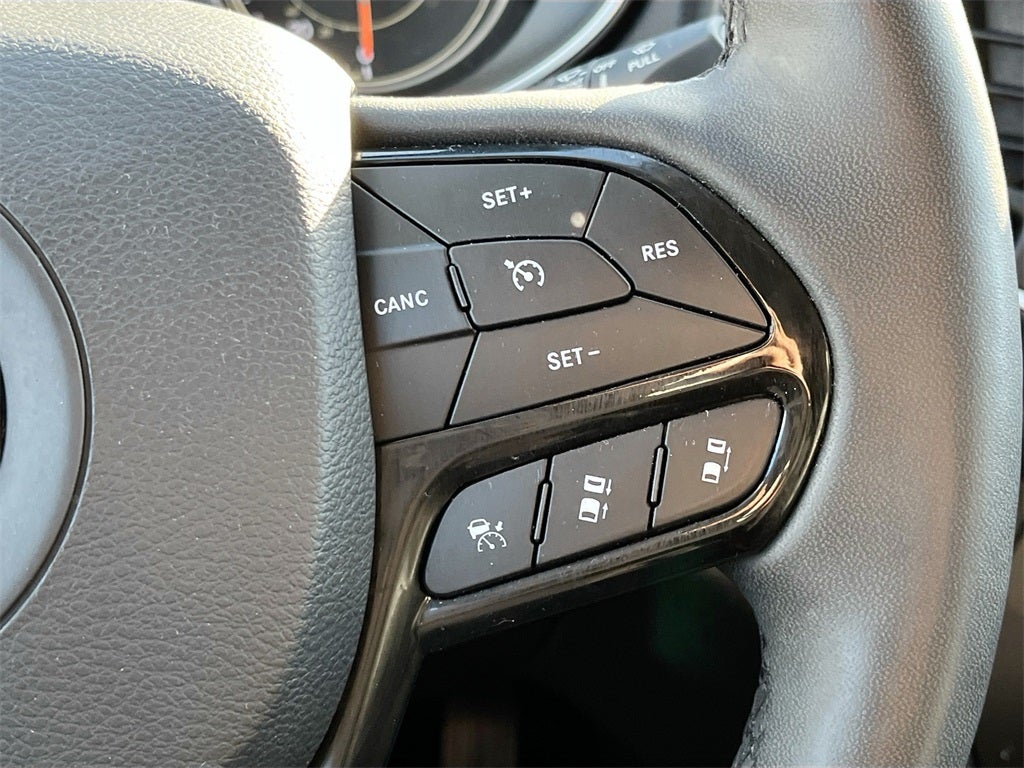 2023 Jeep Cherokee Altitude