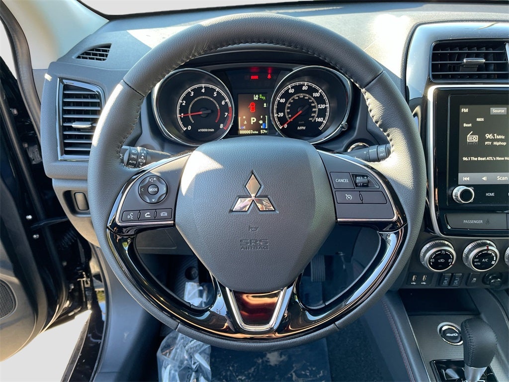 2025 Mitsubishi Outlander Sport 2.0 SE