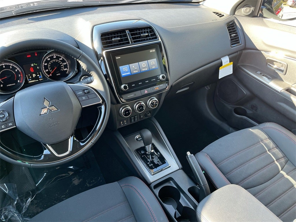 2025 Mitsubishi Outlander Sport 2.0 SE