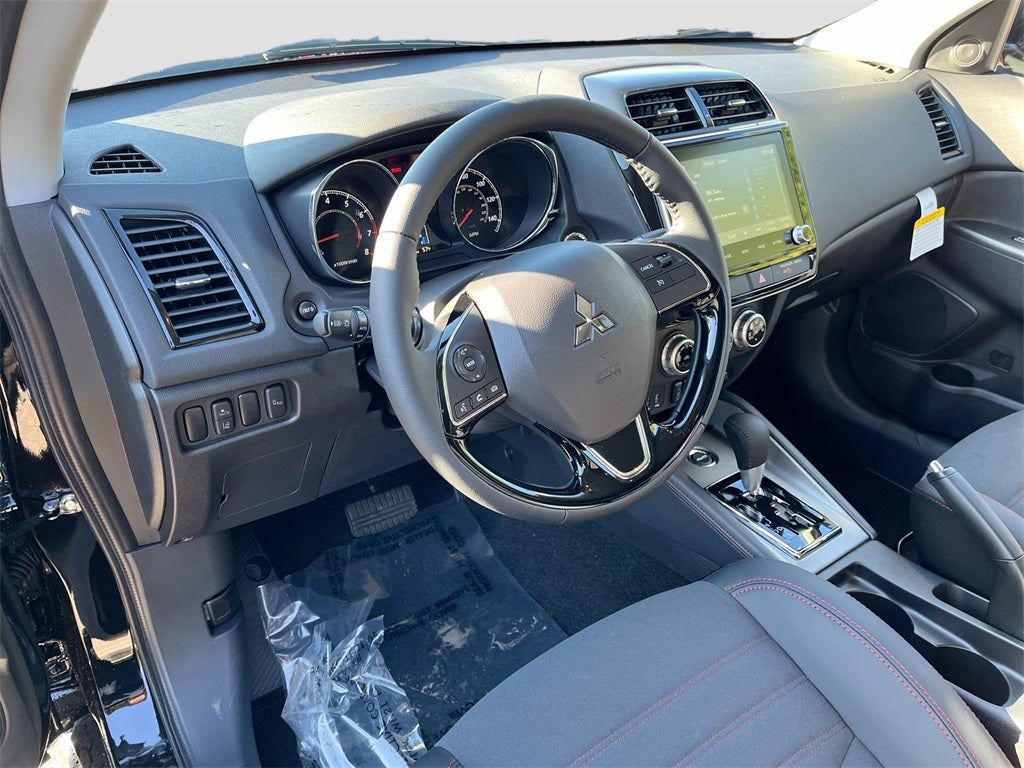 2025 Mitsubishi Outlander Sport 2.0 SE