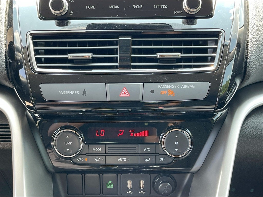 2025 Mitsubishi Eclipse Cross LE