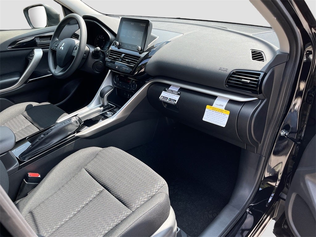 2025 Mitsubishi Eclipse Cross LE