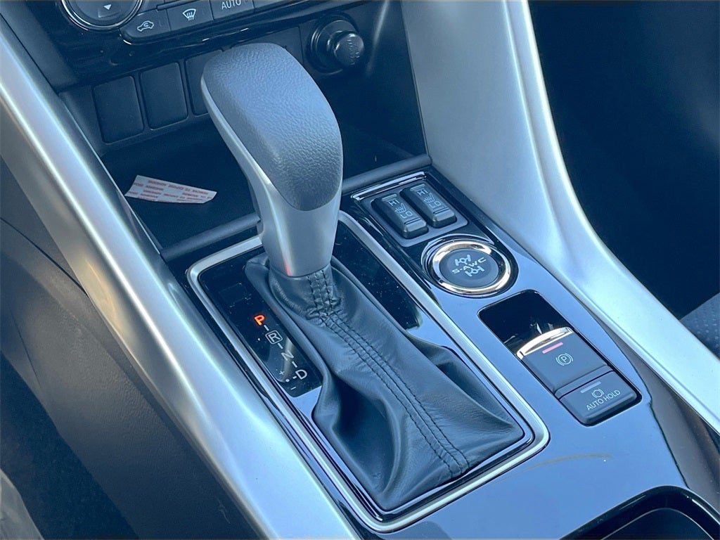 2026 Mitsubishi Eclipse Cross SE Panoramic Sunroof Package