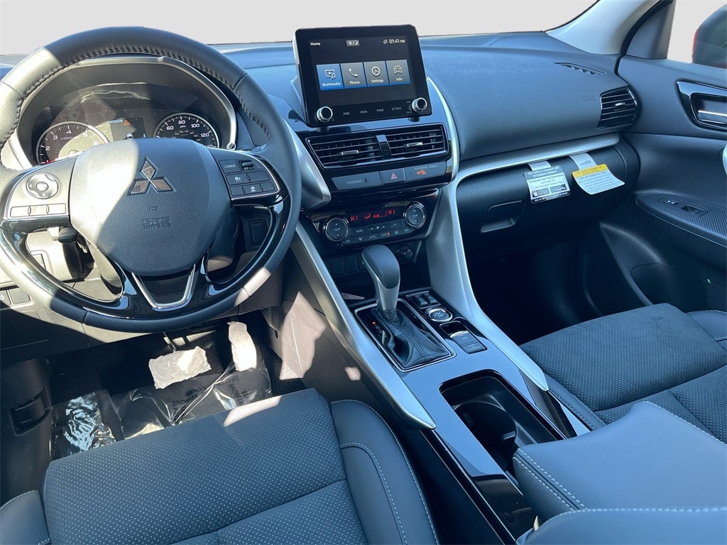 2026 Mitsubishi Eclipse Cross SE Panoramic Sunroof Package