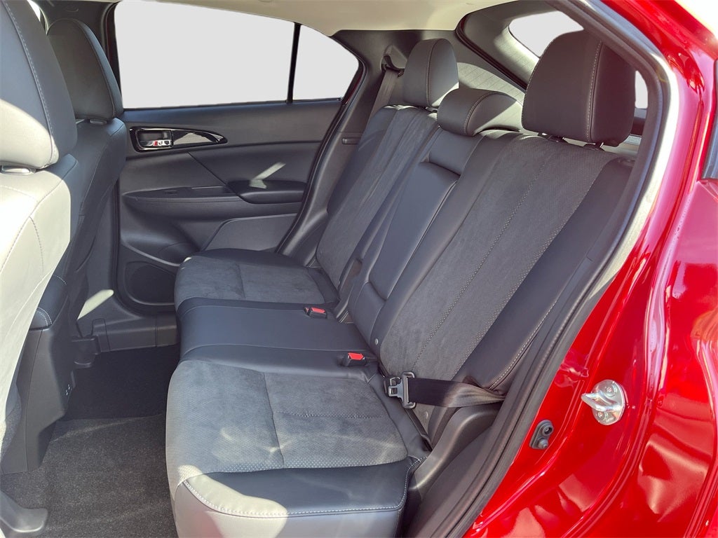 2026 Mitsubishi Eclipse Cross SE Panoramic Sunroof Package