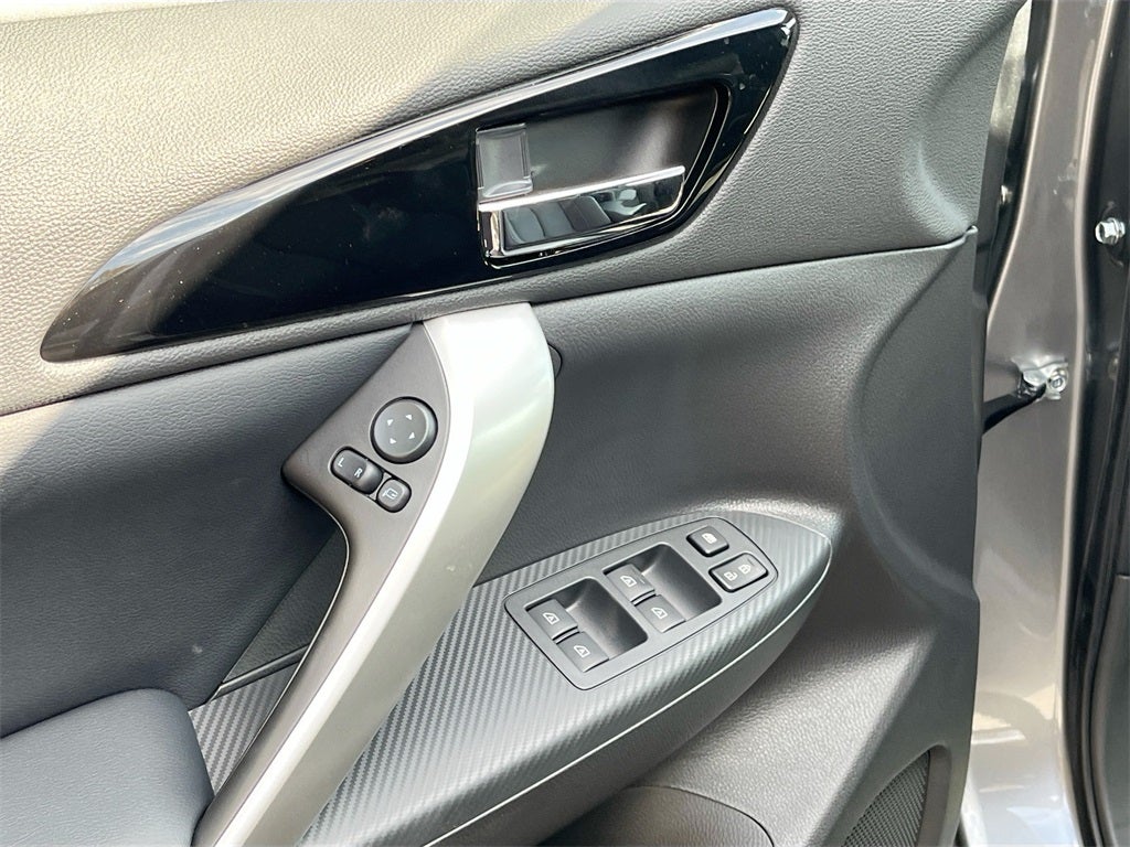 2025 Mitsubishi Eclipse Cross SEL