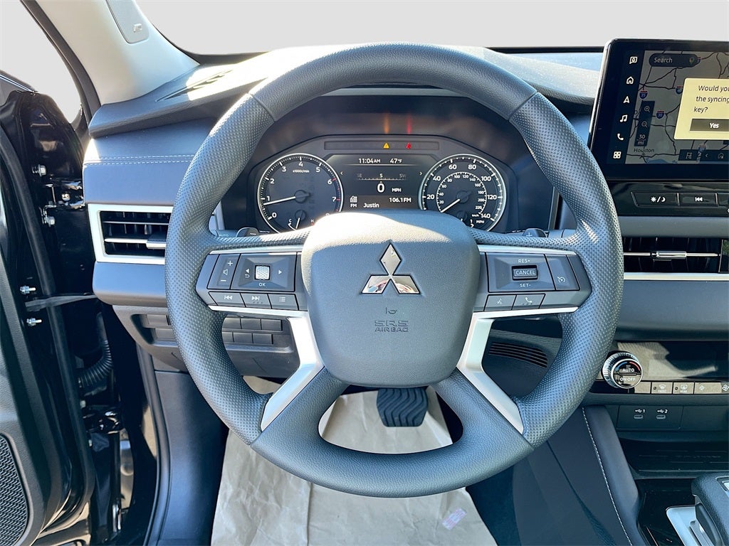 2025 Mitsubishi Outlander ES