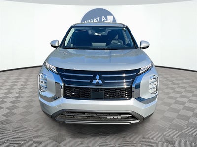 2025 Mitsubishi Outlander ES