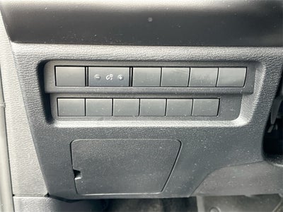 2024 Mitsubishi Outlander ES