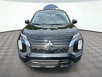 2024 Mitsubishi Outlander ES