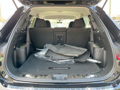 2024 Mitsubishi Outlander ES