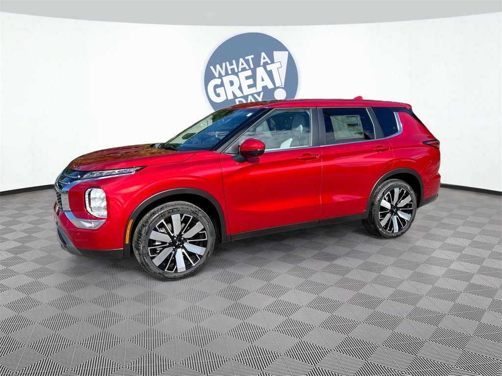 2025 Mitsubishi Outlander SE Tech Package