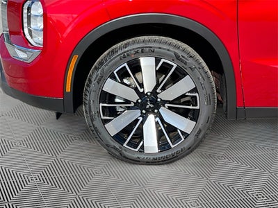 2025 Mitsubishi Outlander SE Tech Package