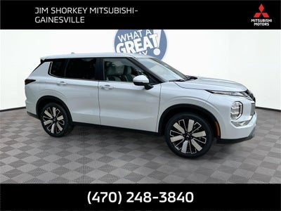 2025 Mitsubishi Outlander SE Tech Pakcage