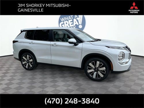 2025 Mitsubishi Outlander SE Tech Pakcage