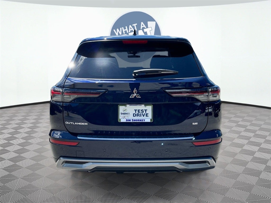 2025 Mitsubishi Outlander SE Tech Package