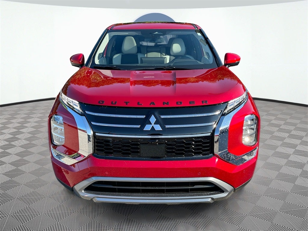 2025 Mitsubishi Outlander SE Tech Package