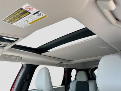 2025 Mitsubishi Outlander SE Tech Package