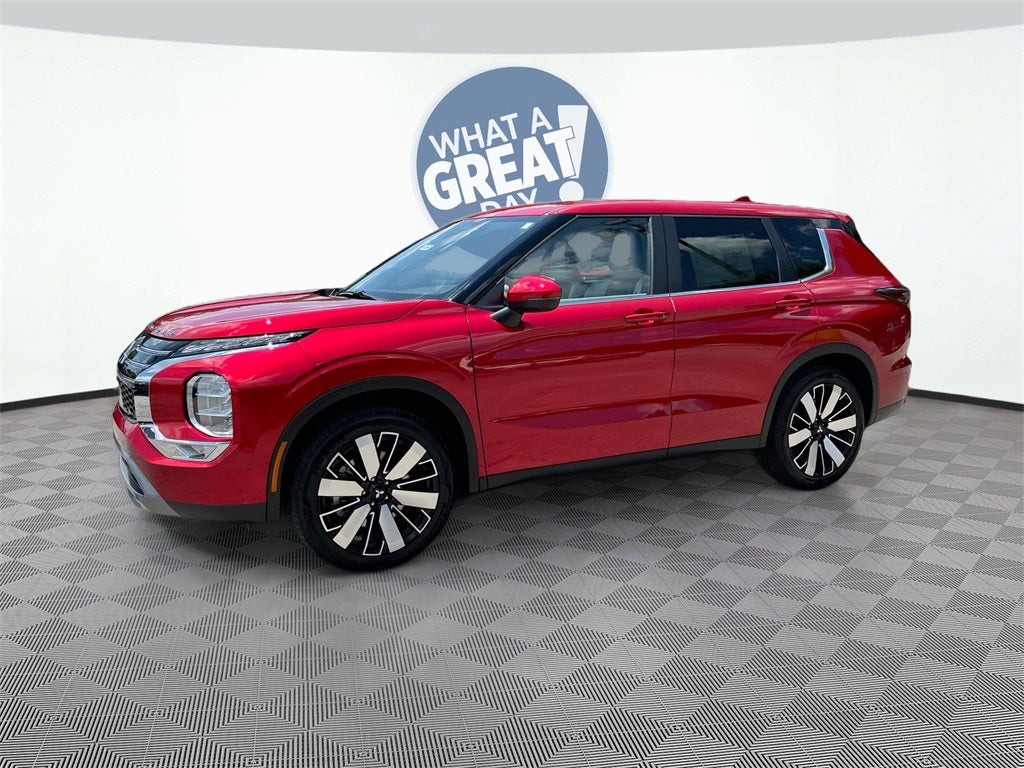 2025 Mitsubishi Outlander SE Tech Package