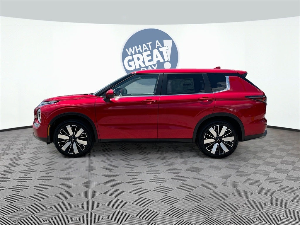 2025 Mitsubishi Outlander SE Tech Package