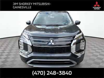 2025 Mitsubishi Outlander SE Tech Package