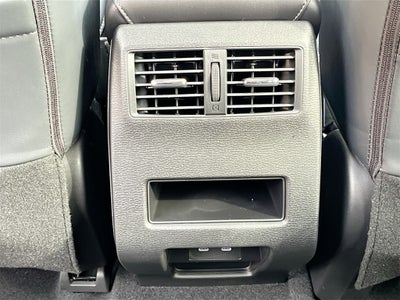 2025 Mitsubishi Outlander SE Tech Package