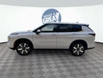 2025 Mitsubishi Outlander SE Tech Package